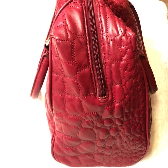 ✨S O L D✨  Nine West red leather handbag - Picture 3 of 8